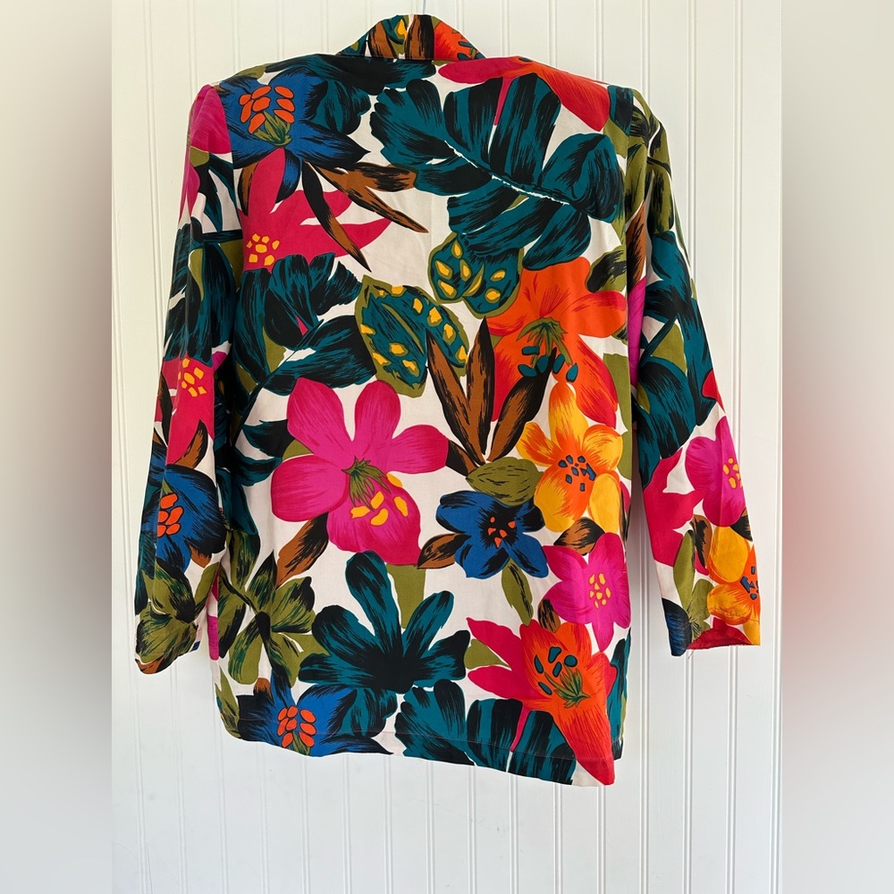 Vintage‎ Silk Land Blazer 100% Silk Lightweight Bright Bold Floral Oversized - Picture 4 of 4